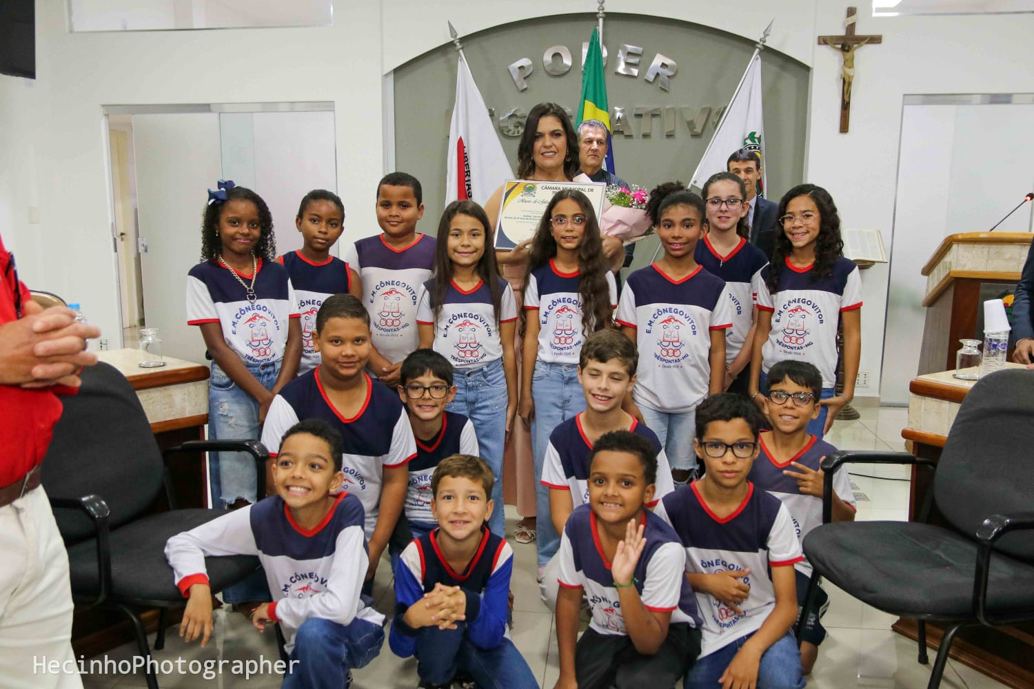 Câmara Municipal entrega últimas Moções de Aplausos 2024 em sessão solene