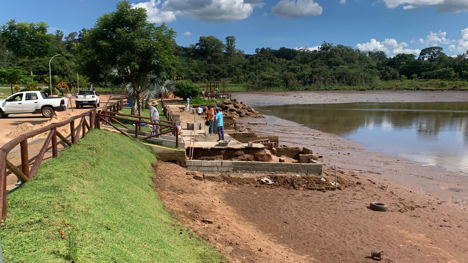 Esvaziamento da represa do Vale do Sol, é exigência da política de barragens e limpeza alerta para necessidade de consciência dos visitantes