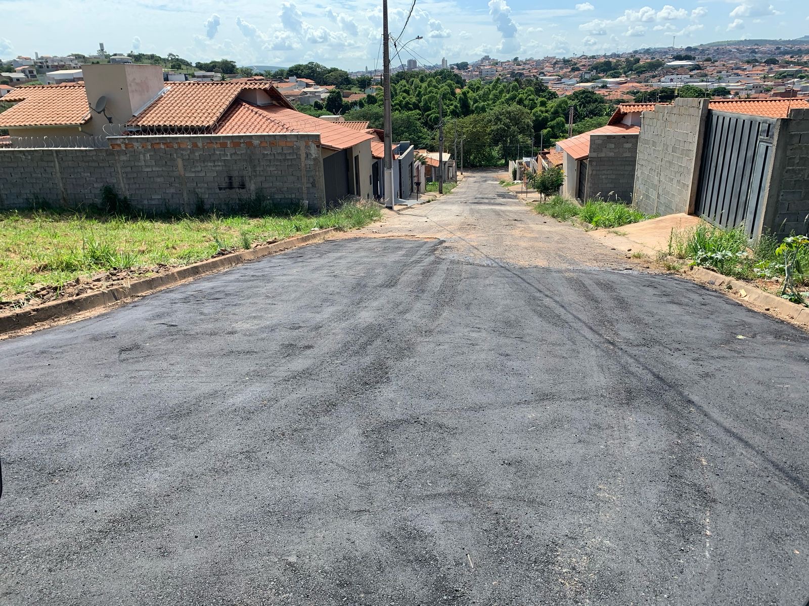 Secretarias intensificam ações para manter Três Pontas mais limpa e organizada