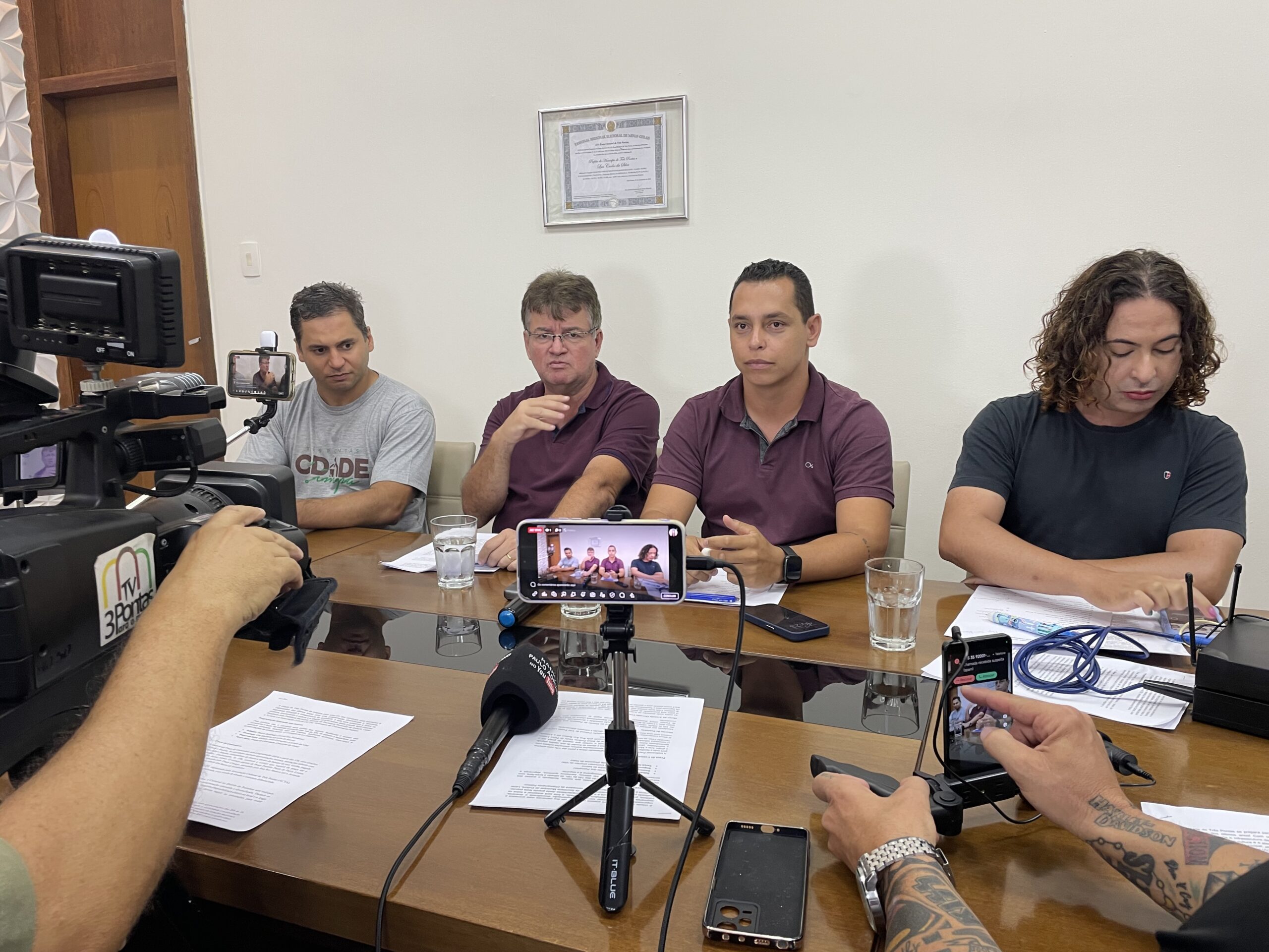 Prefeitura realiza coletiva e trata do maior Carnaval dos últimos anos