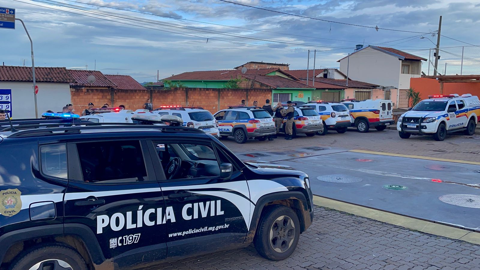 Operação da PM do Meio Ambiente cumpre mandados em Três Pontas. Assaltante foi preso