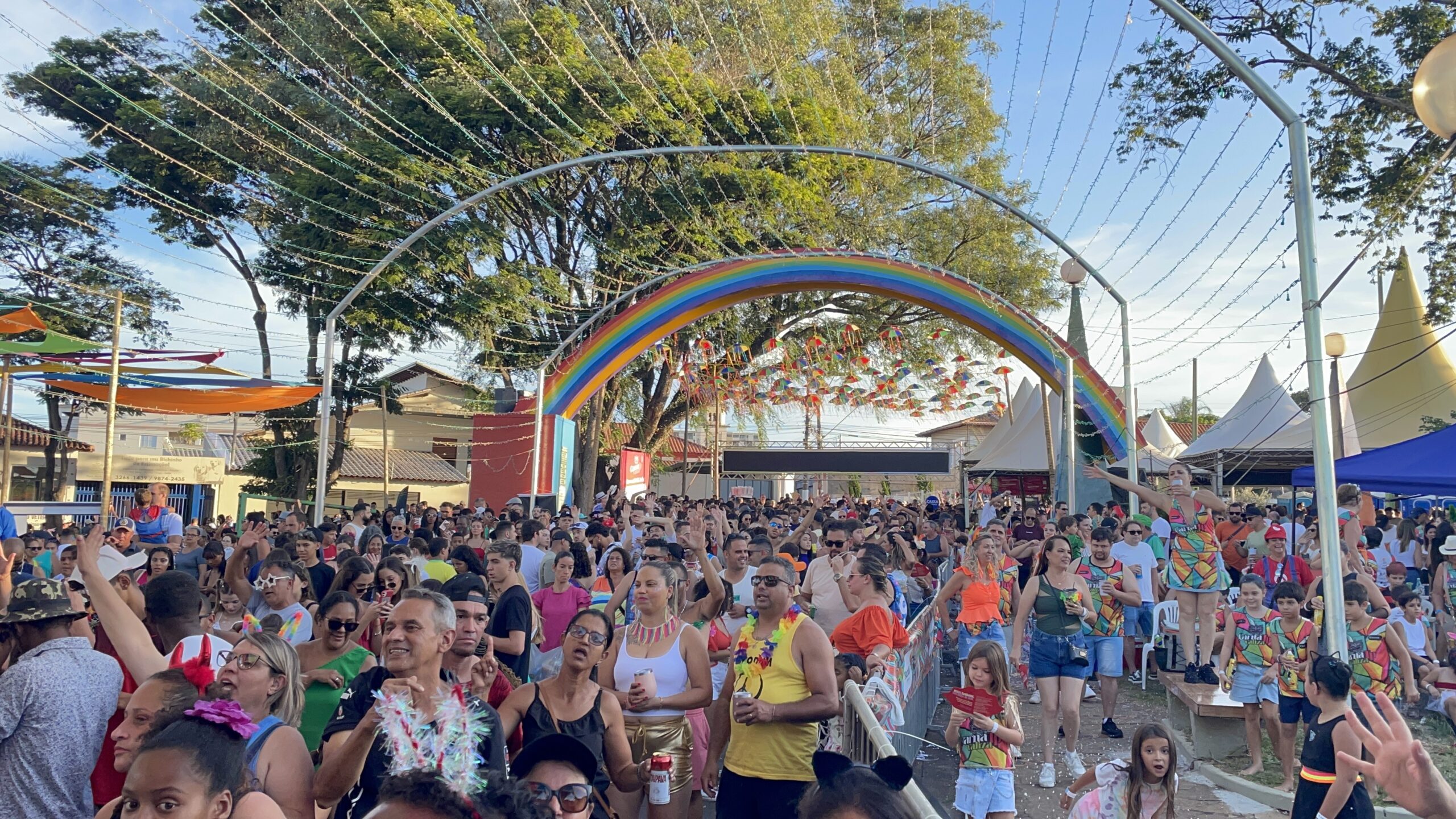 Veja a cobertura ao vivo do 2º dia de Carnaval em Três Pontas