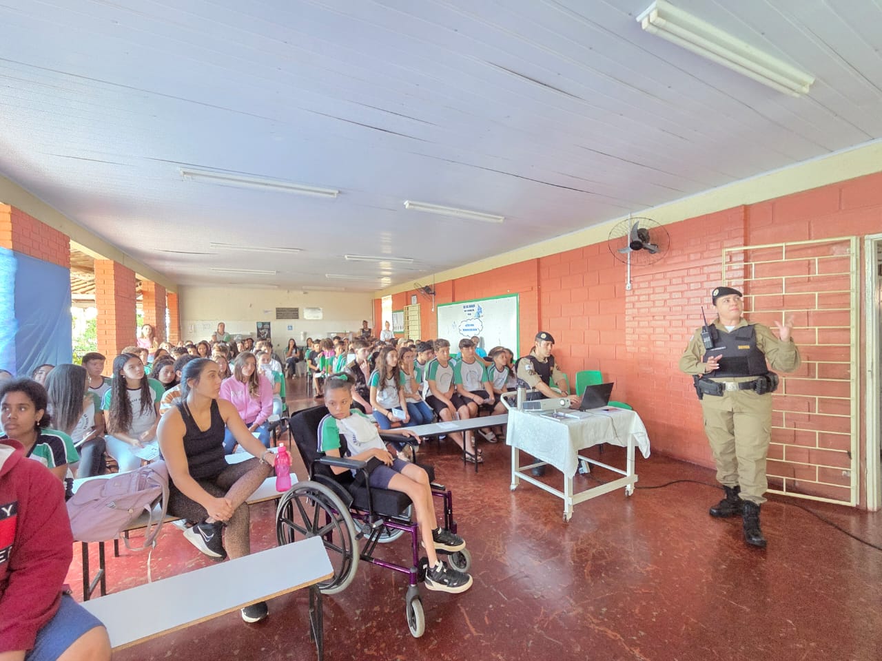 Polícia Militar de Três Pontas promove palestras sobre violência doméstica em escolas