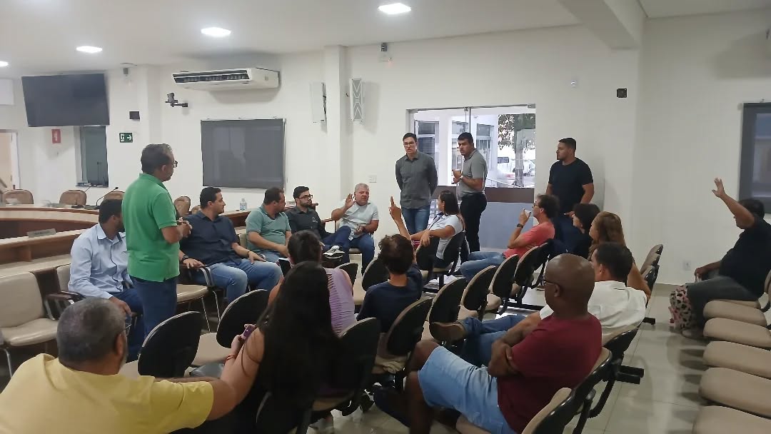 Reunião entre vereadores esclarece sobre liberação de espaço para barraqueiros no Viva Três Pontas