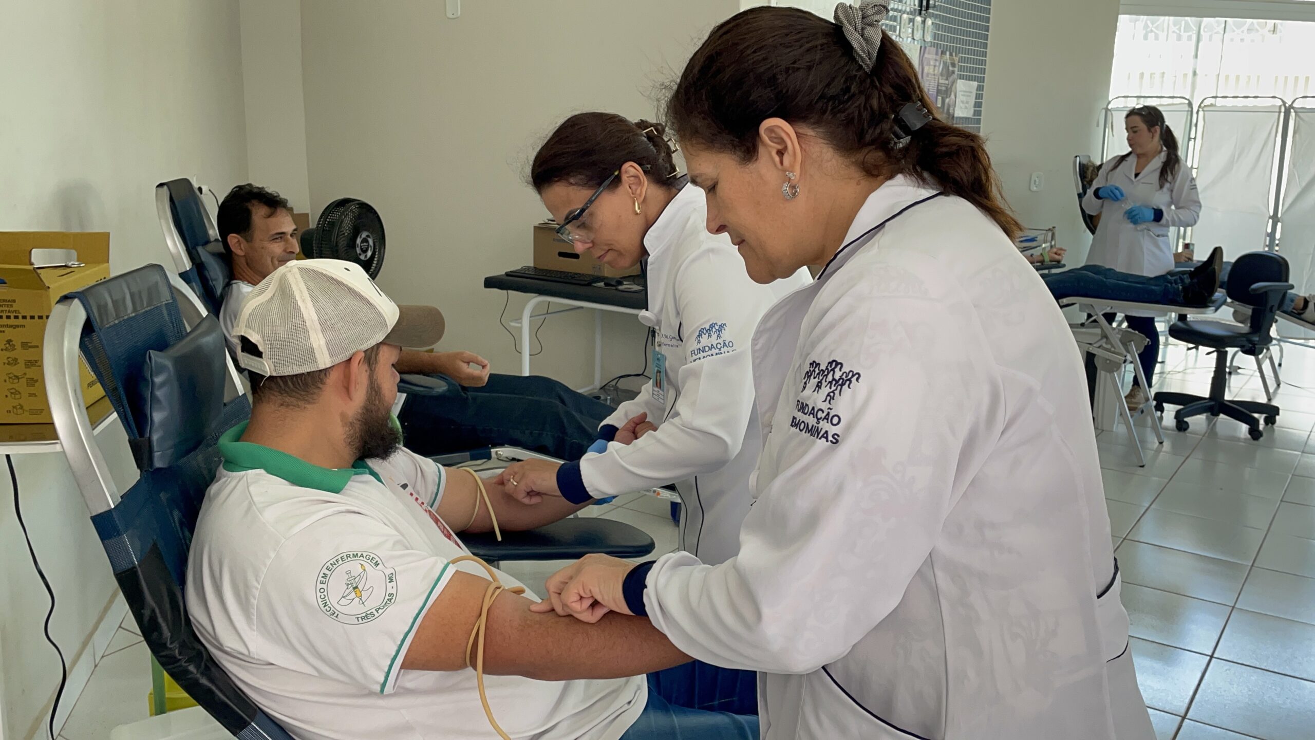 Três Pontas realiza novo mutirão de doação de sangue com grande adesão da população