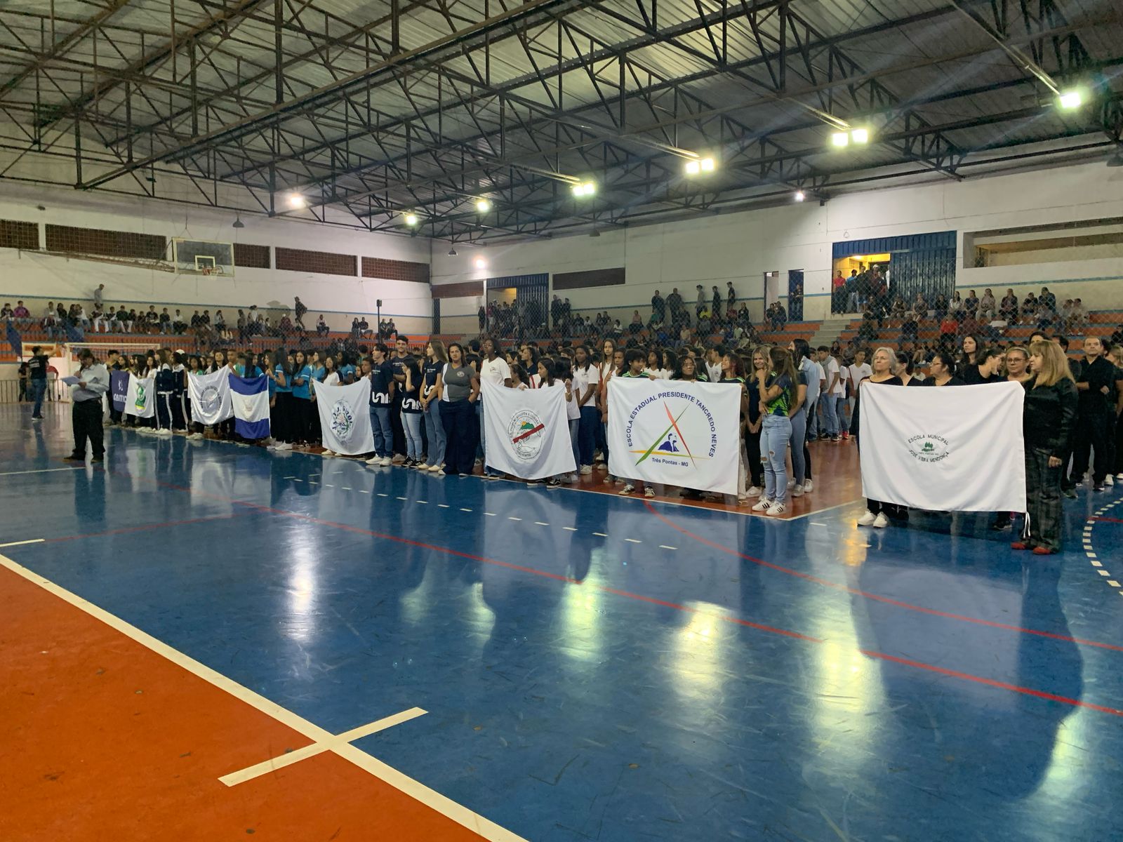 Espírito esportivo marca abertura dos Jogos Escolares – Fase Municipal 2025