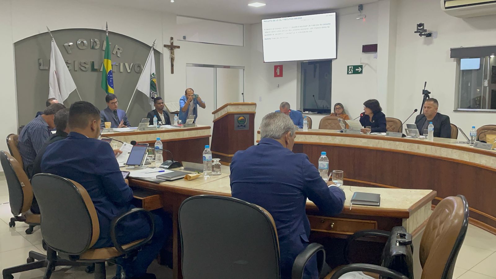 Câmara aprova R$600 mil do Executivo para compra de equipamentos para novos leitos de UTI