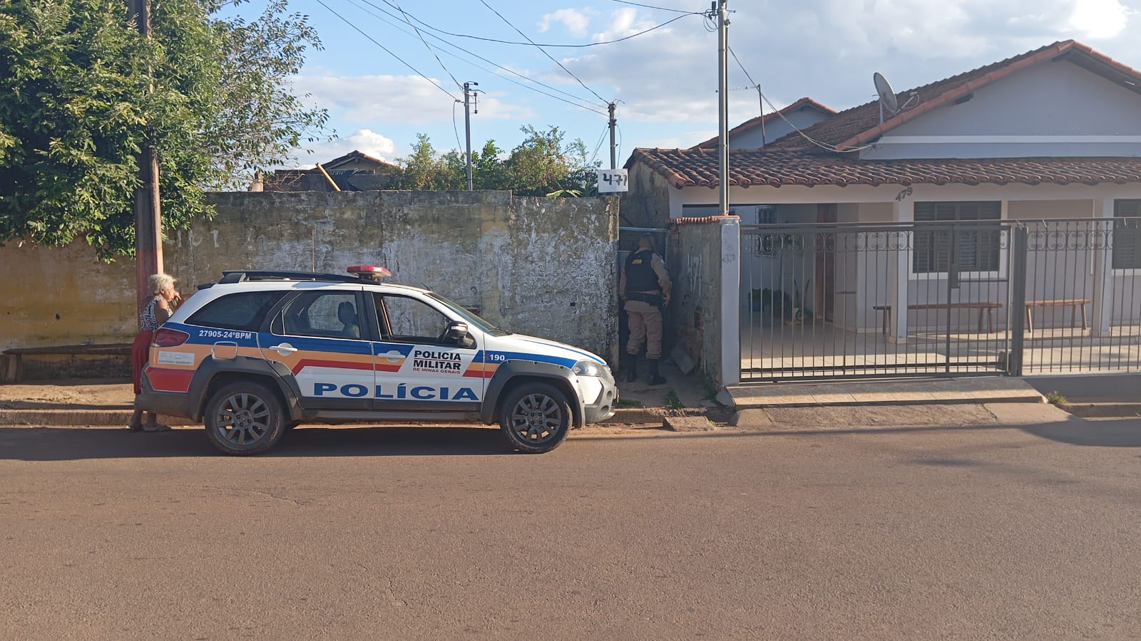 Homem é preso em Três Pontas após tentar envenenar colega com pão, no Aristides Vieira