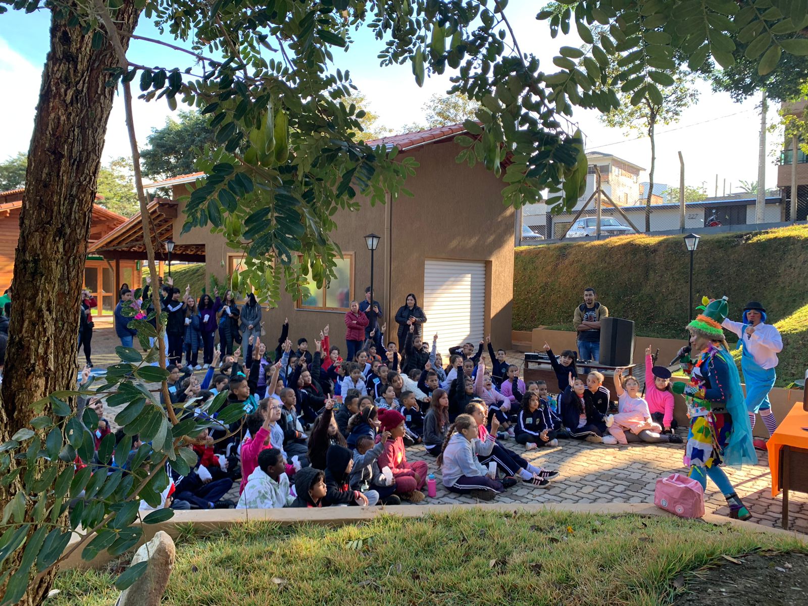 Alunos vivenciam ações ambientais no Parque Vale do Sol em comemoração ao Dia Mundial do Meio Ambiente