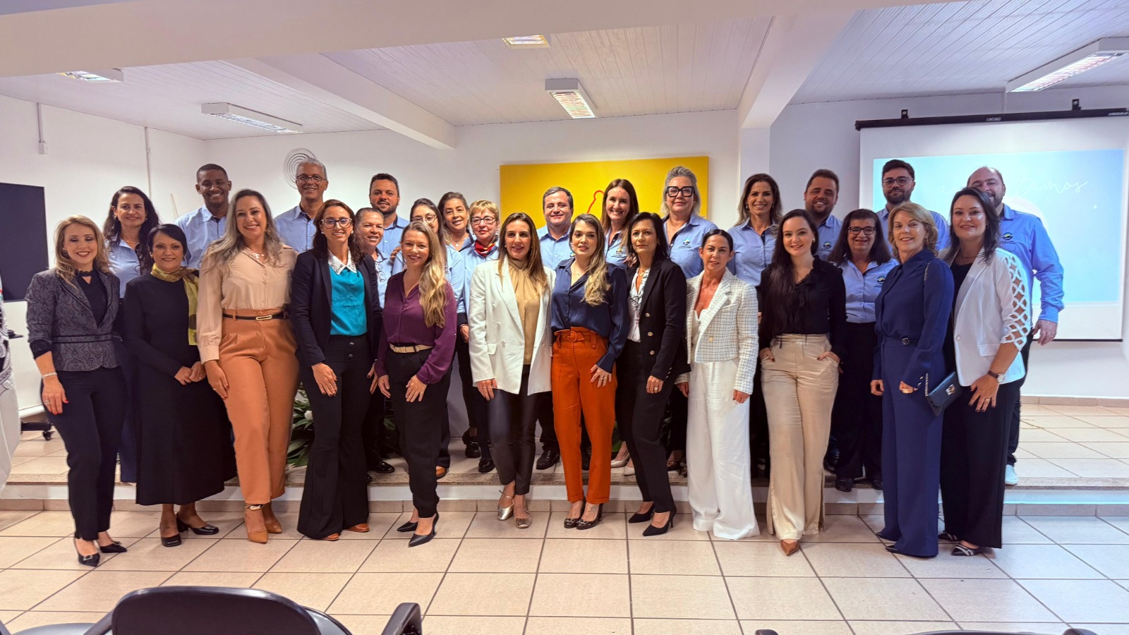 ACAITP empossa diretoria da Câmara da Mulher Empreendedora e fortalece protagonismo feminino nos negócios de Três Pontas