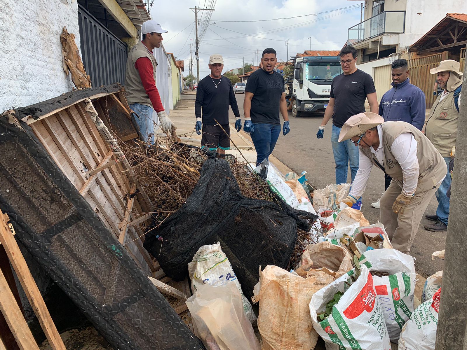 Mais uma edição do “Bota Fora TP” mobiliza moradores e reforça ações de limpeza em Três Pontas