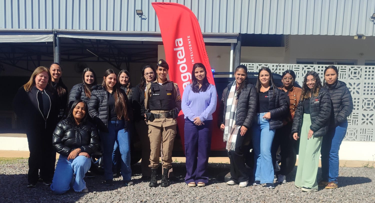 PM intensifica ações de conscientização sobre violência contra a mulher no Agosto Lilás