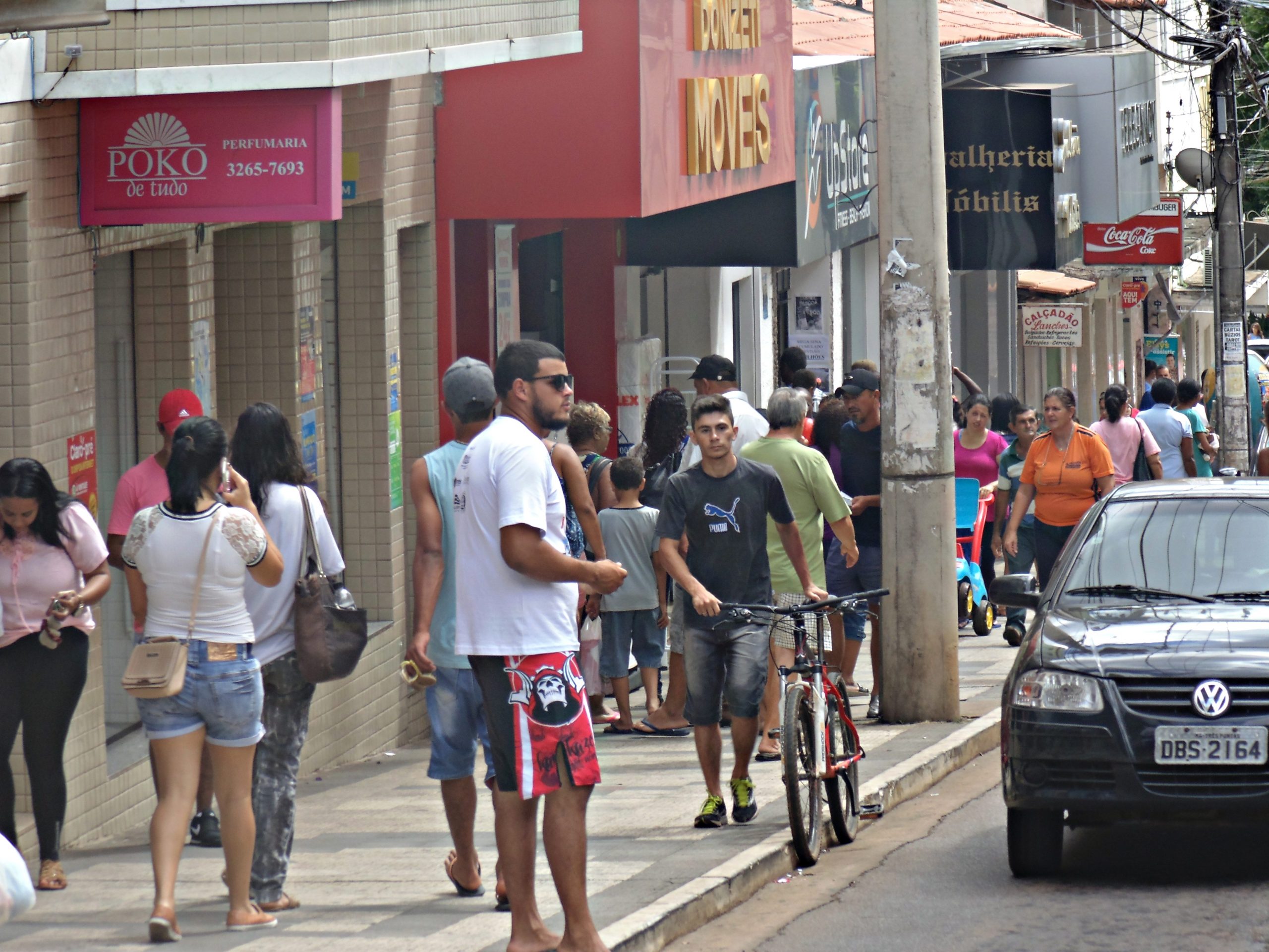 Pesquisa Fecomércio MG: quase 60% do comércio mineiro vende pela internet