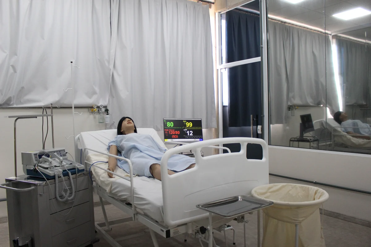 Cerimônia do Jaleco marca o início da jornada da 1ª turma do curso de Medicina no Grupo Unis em Varginha