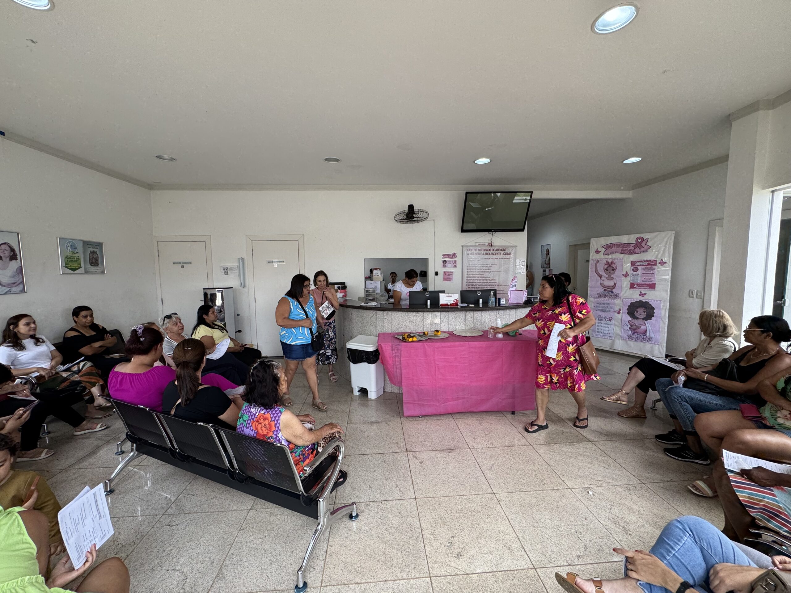 Outubro Rosa em Ação no CIAMA reforça importância do cuidado contínuo com a mulher