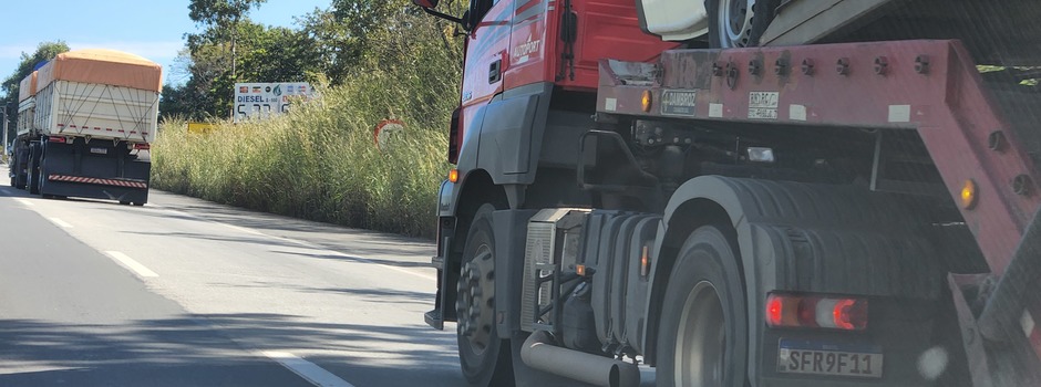 Estradas mineiras têm restrição para circulação de veículos de grande porte no Natal e Réveillon