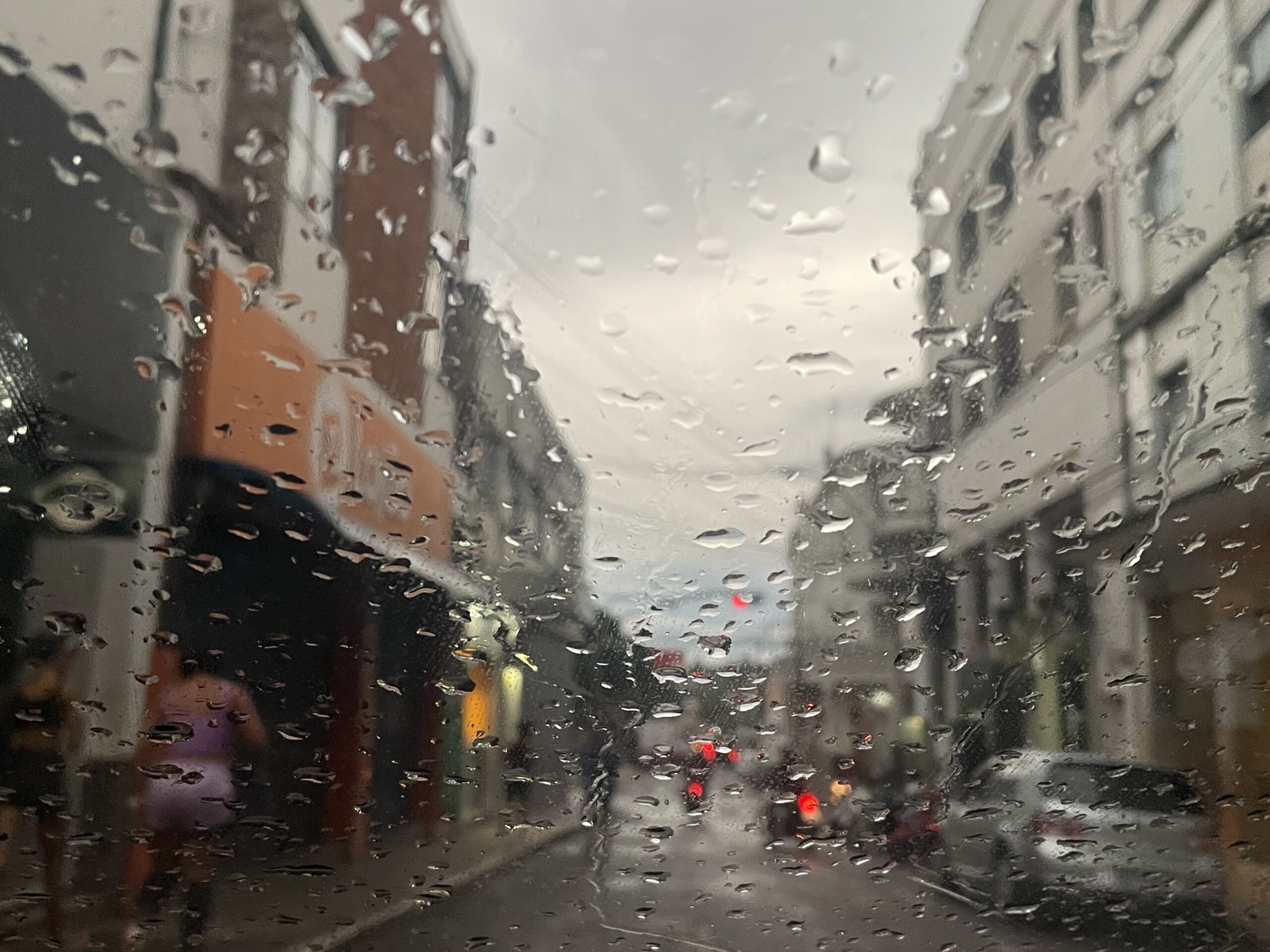 Sexta-feira terá sol, mas chuva vai predominar em Três Pontas