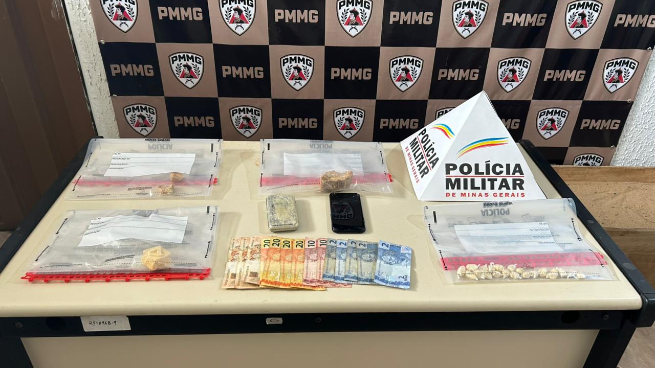 Rapaz é preso e drogas são apreendidas durante operação da PM em Nepomuceno