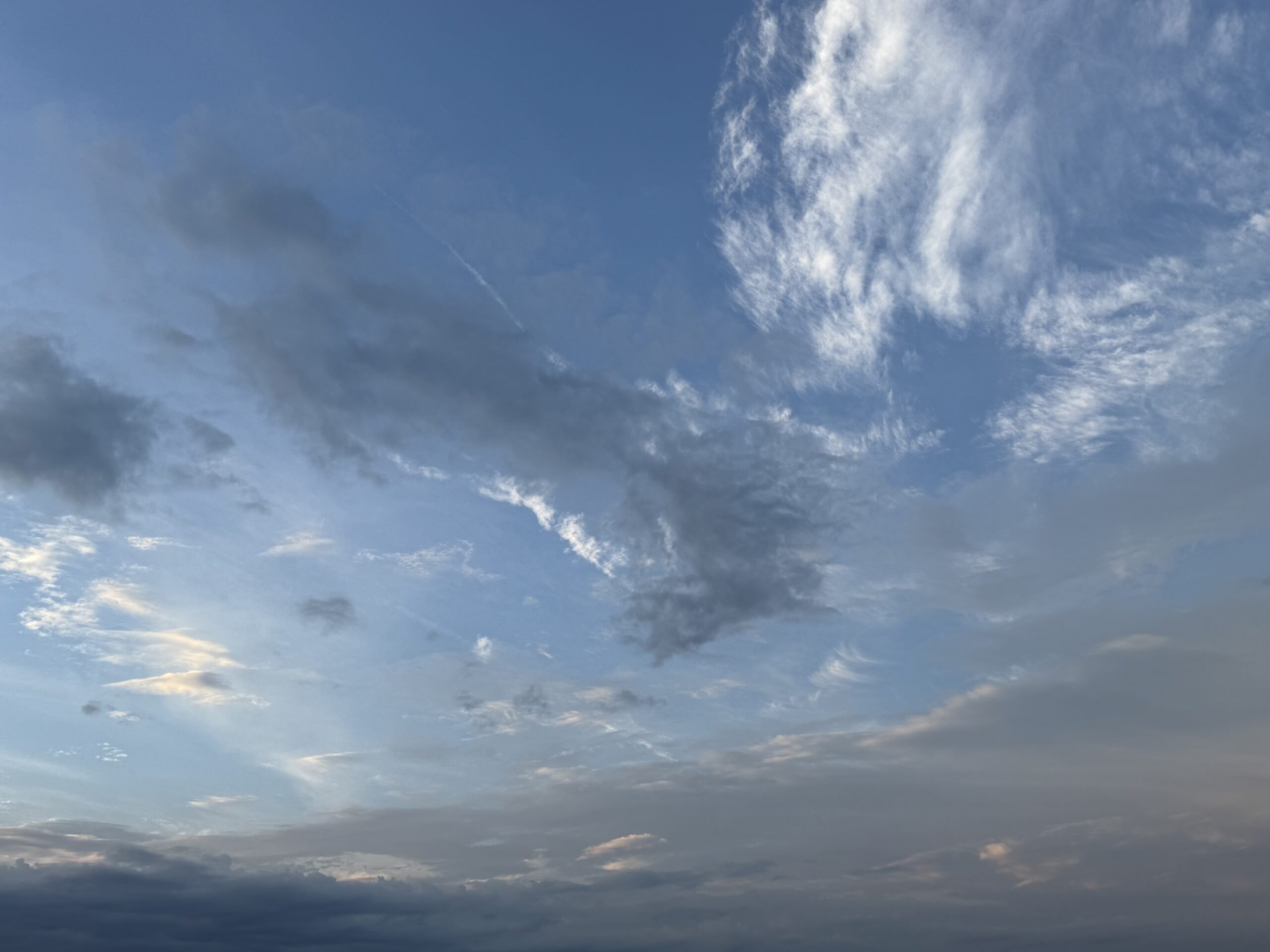 Previsão de quinta-feira é tempo ensolarado e chuva rápida, diz Climatempo