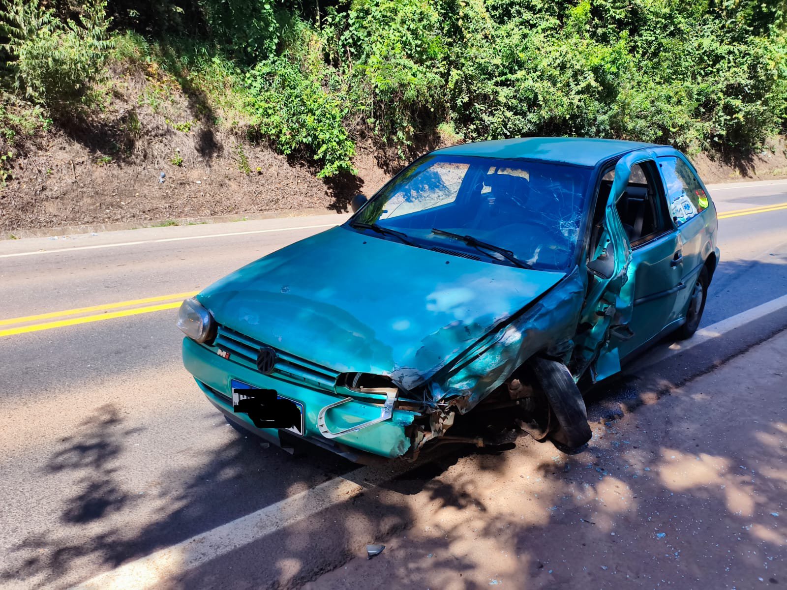 Motorista embriagado é preso após provocar acidente na saída de Três Pontas