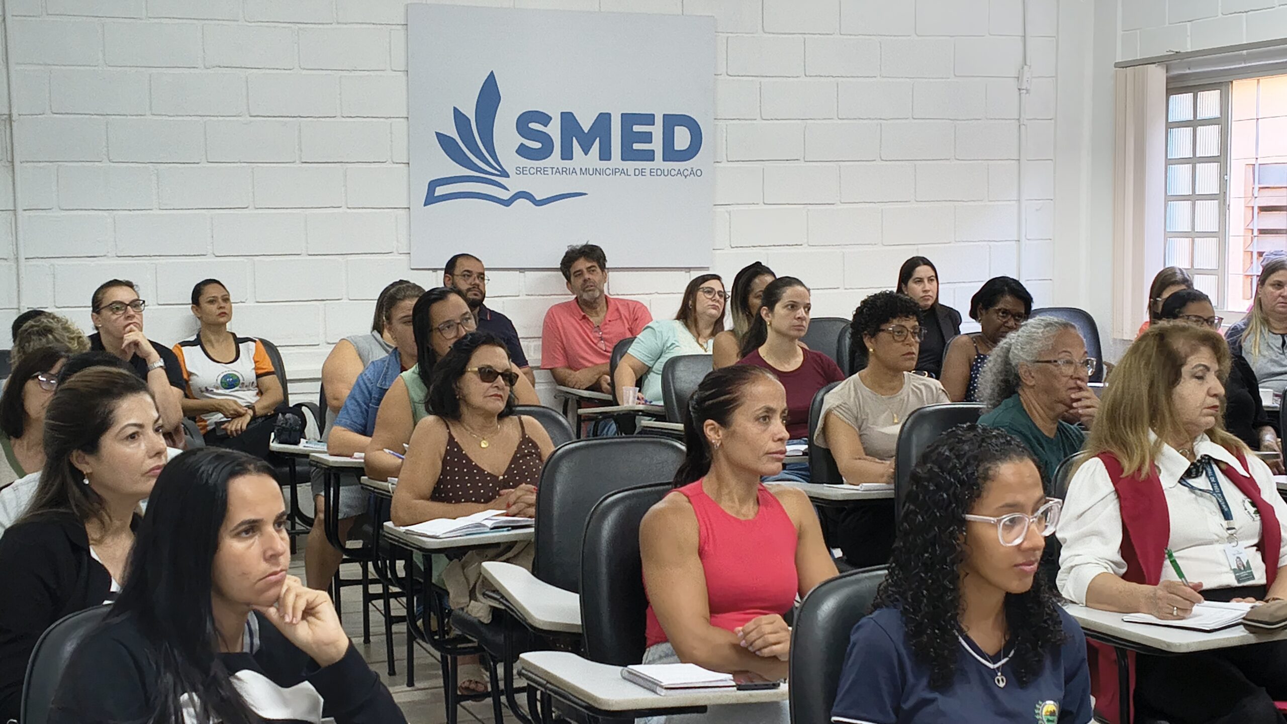Três Pontas avança na inclusão com elaboração do Plano de Ensino Individualizado