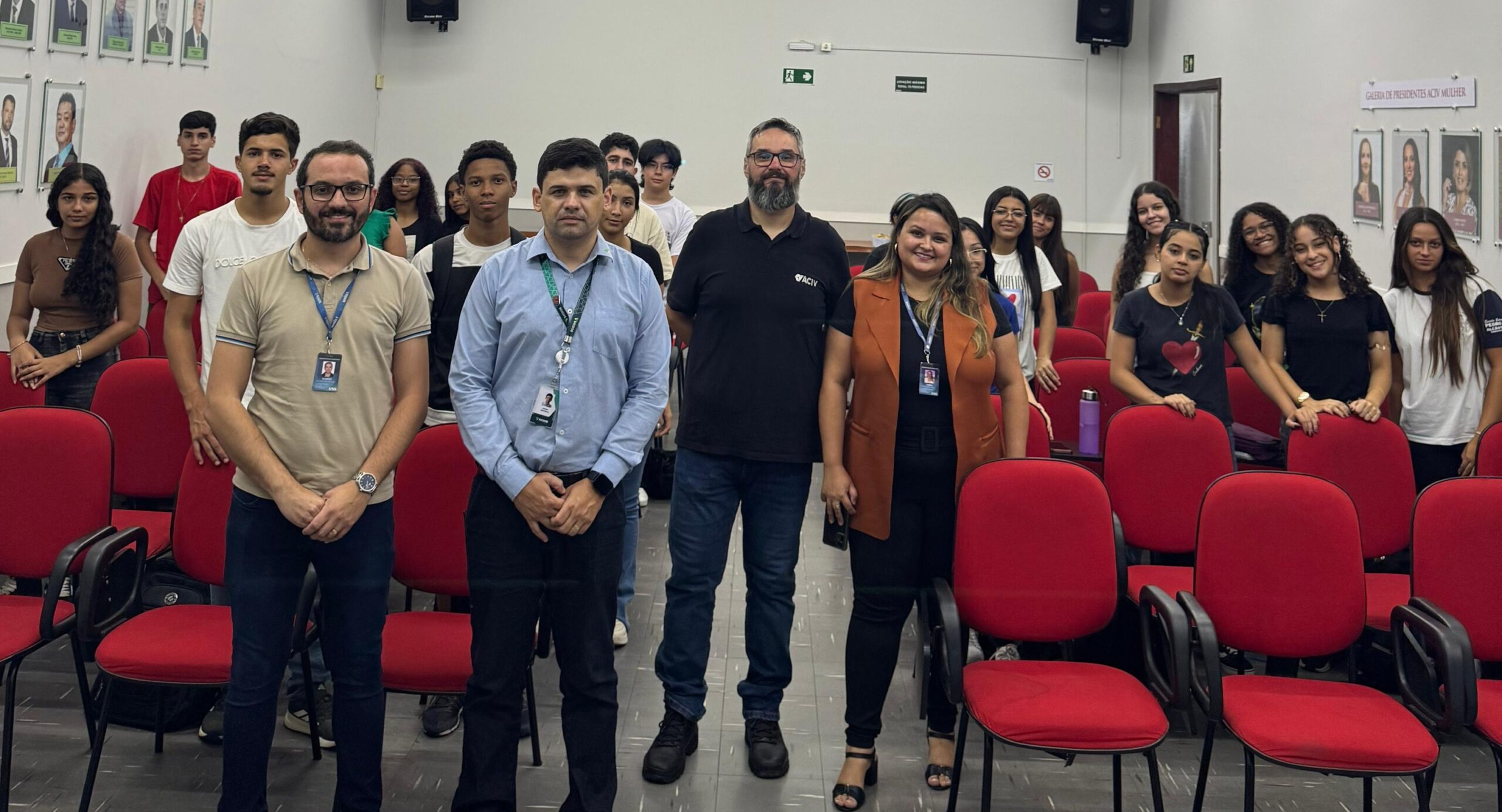 Grupo Unis, ACIV e Sicoob Credivar unem forças para transformar o futuro de jovens em Varginha