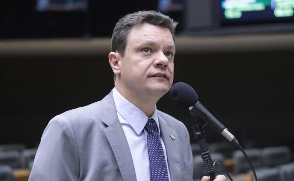 Câmara elege o deputado Odair Cunha para vaga de ministro do TCU