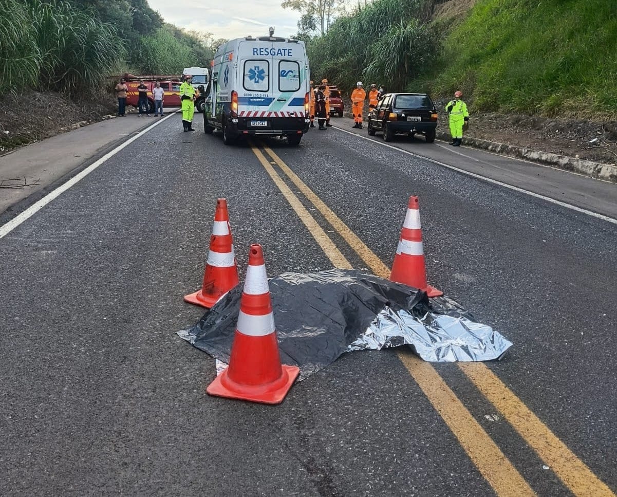 Idoso de Três Pontas morre atropela BR 265 em Boa Esperança