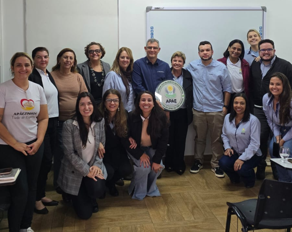 APAE de Três Pontas homenageia empresas com Selo Institucional de Empresa Parceira