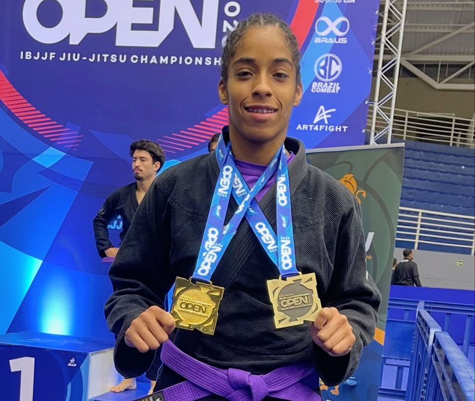 Trespontana Maria Eduarda conquista ouro e bronze no São Paulo Open de Karatê
