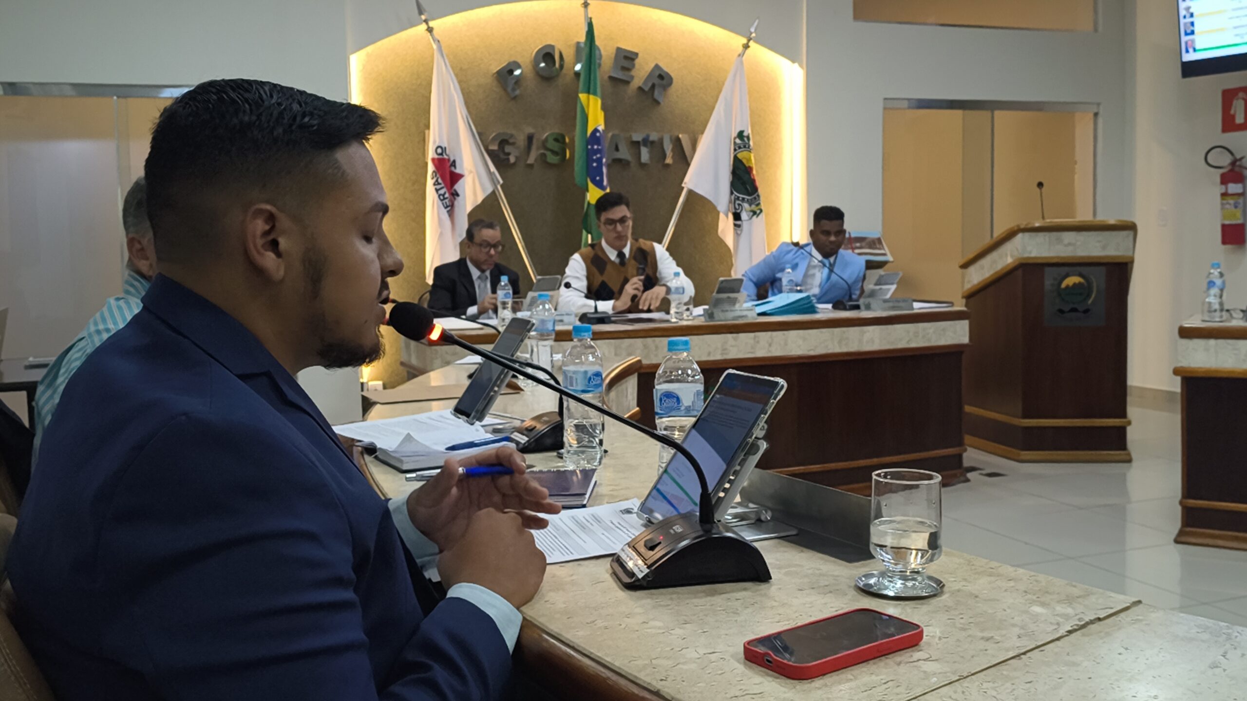 Câmara vota hoje projetos que destinam mais de R$ 3,9 milhões para saúde, educação e transporte escolar