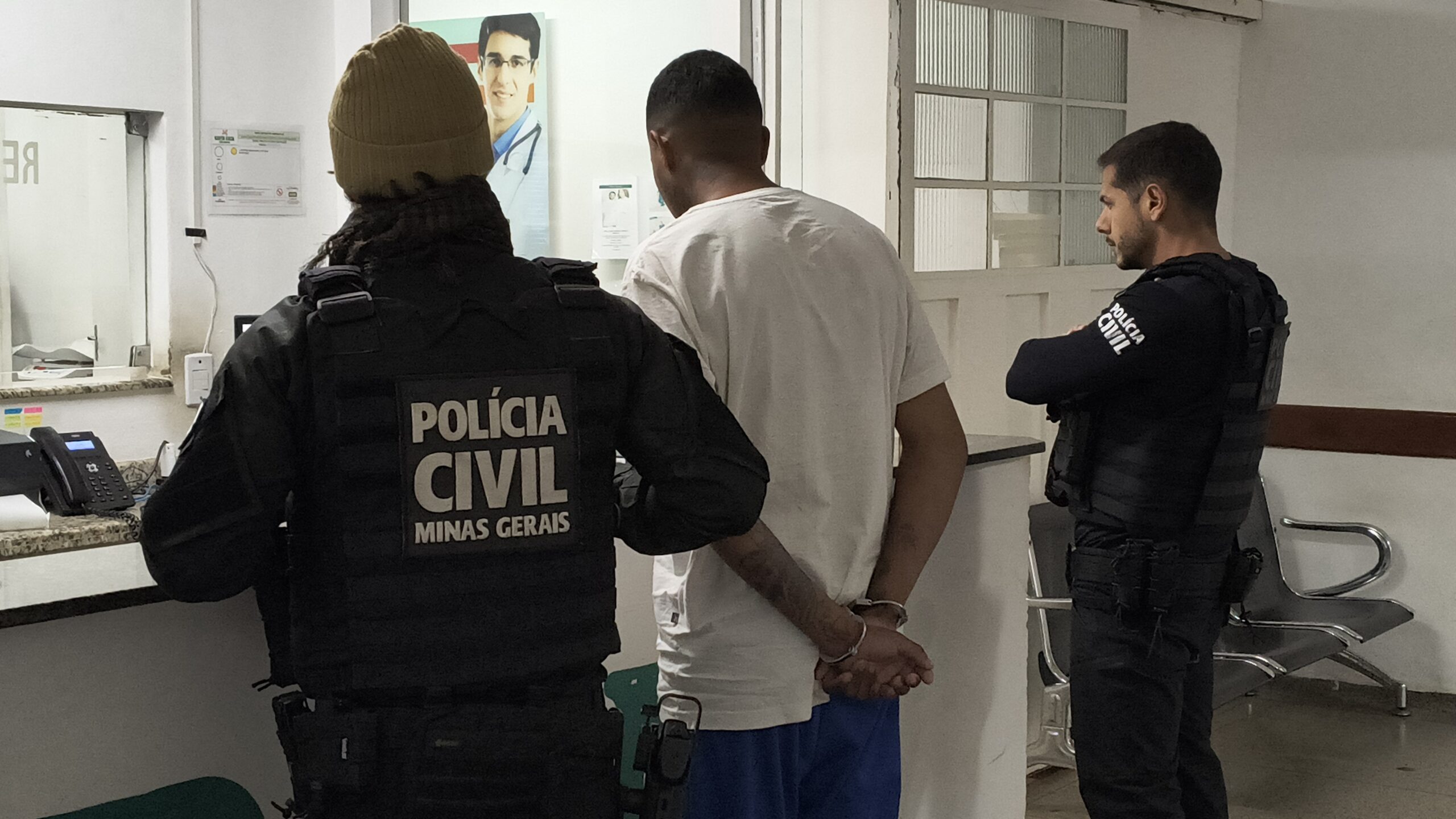 Operação das polícias Civil e Militar cumpre mandados e prende três pessoas envolvidas com o tráfico de drogas