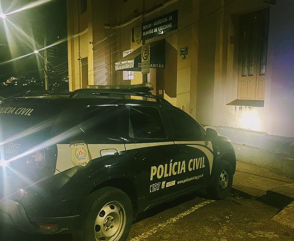 URGENTE: Polícia Civil prende em Varginha servidora suspeita de desviar dinheiro da Prefeitura