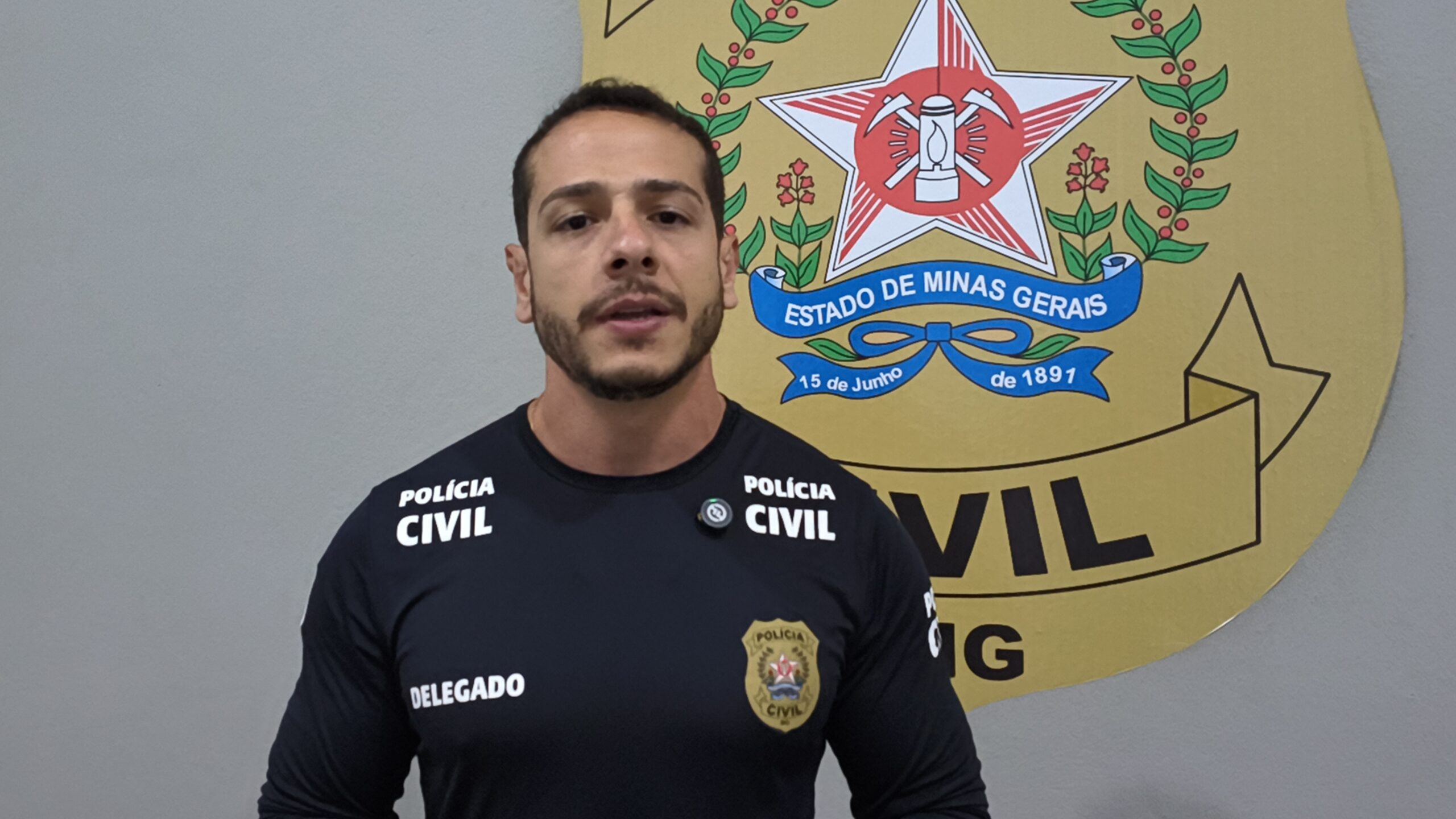 Delegado detalha investigação que levou à prisão de servidora da Prefeitura suspeita de desviar recursos públicos